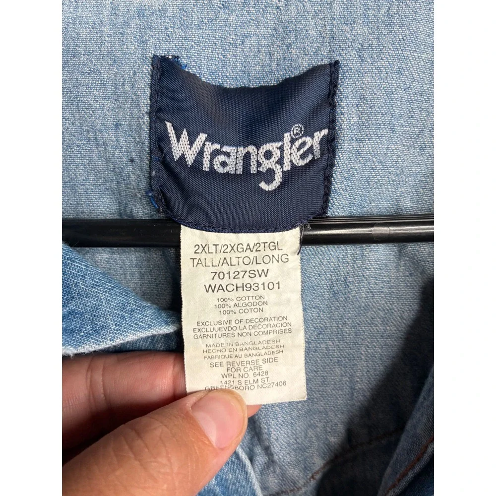 VTG Wrangler Mens Western Denim Pearl Snap Shirt Medium Wash Tall 2XLT 70127SW